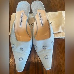 Elegant Manolo Blahnik Slides. Size 39